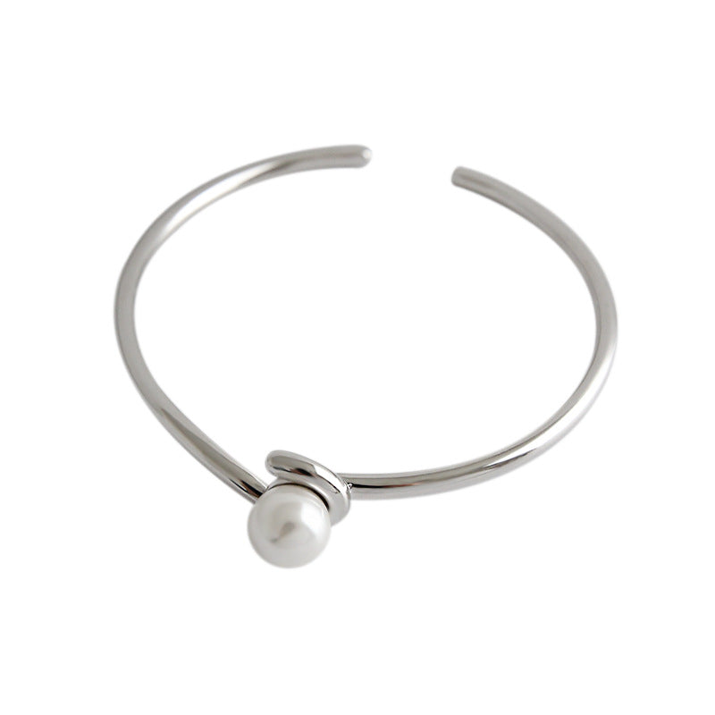 Round Shell Pearl Silver Bangle